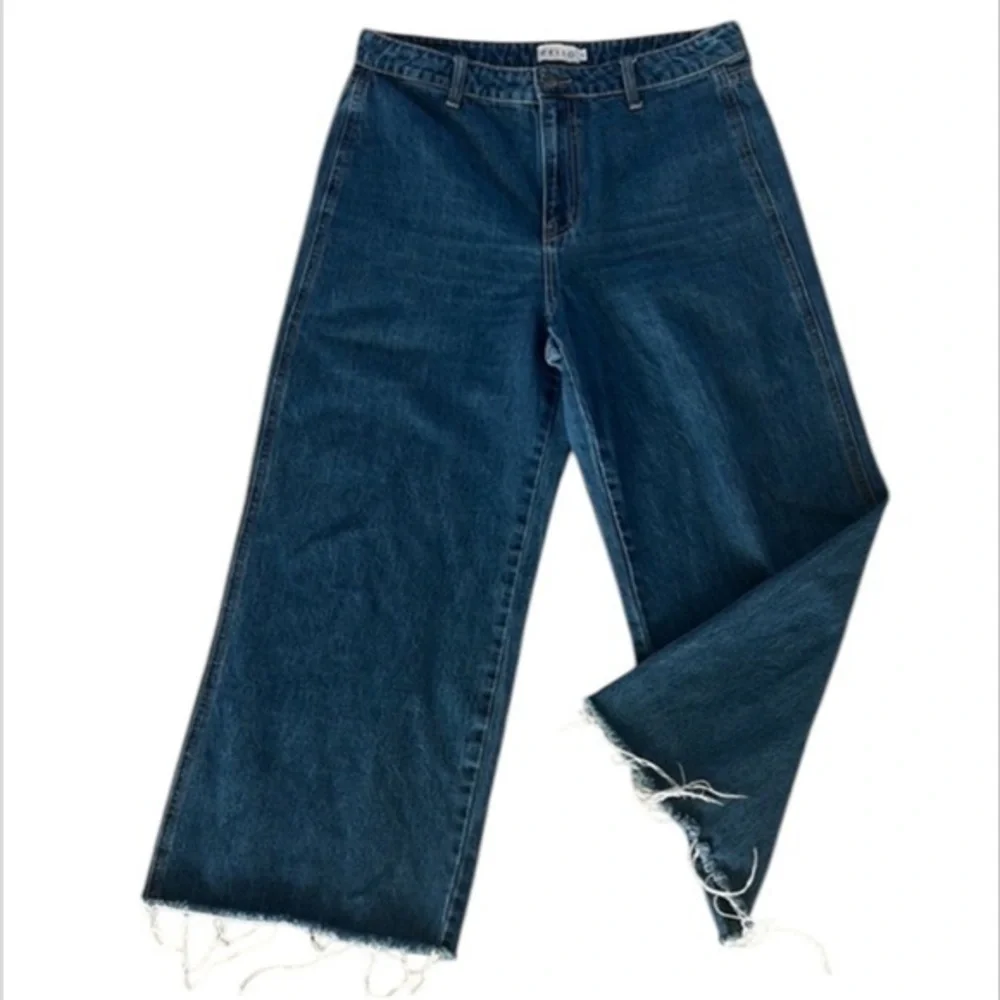 Cello high rise wide leg jeans size 11